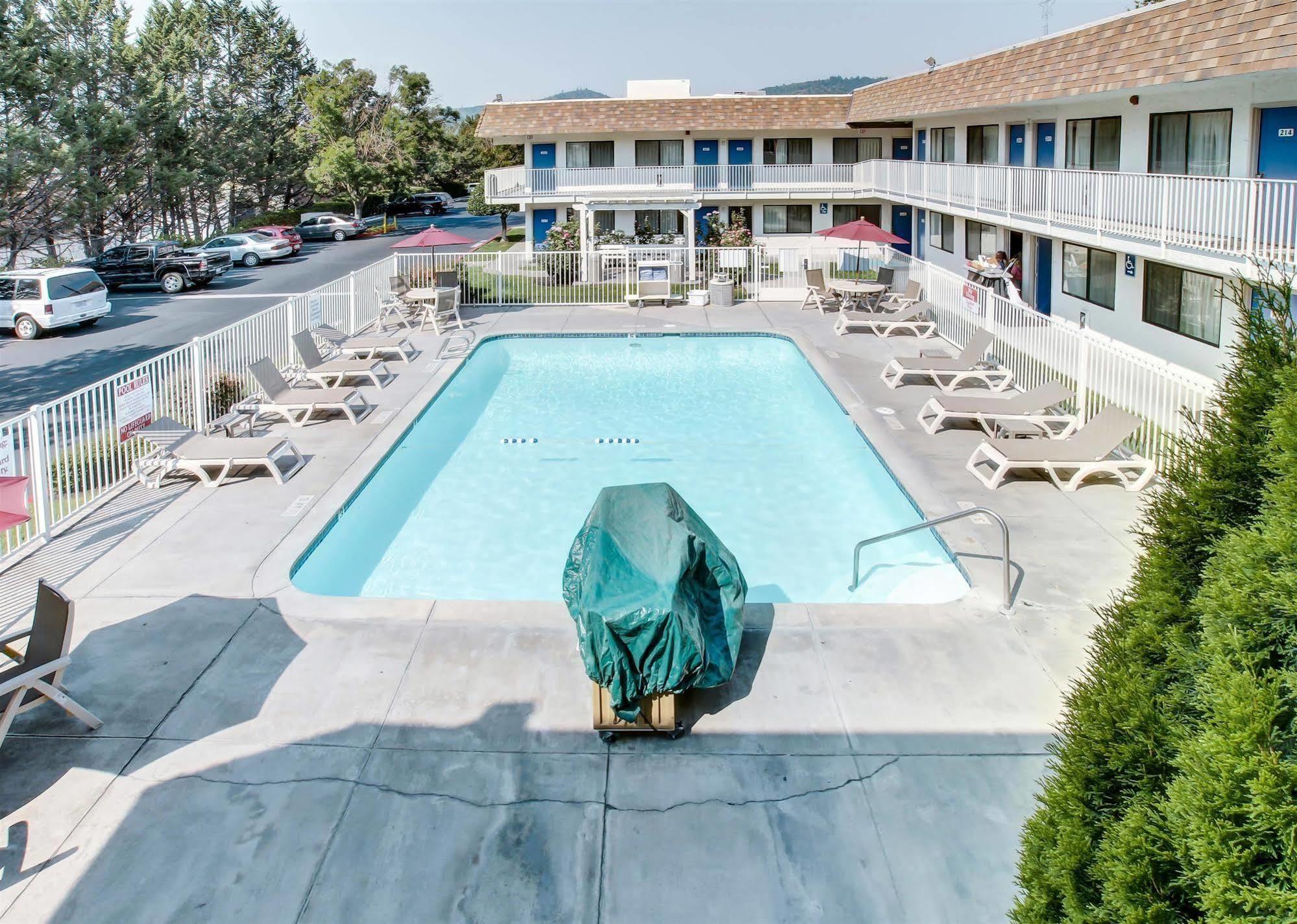 Motel 6-Grants Pass, Or Buitenkant foto