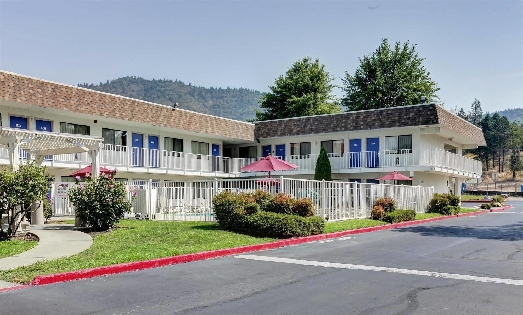 Motel 6-Grants Pass, Or Buitenkant foto